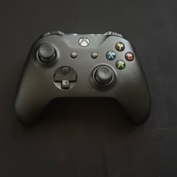 Wireless  Controller  XBOX ONE With  3.5 Ear Jack
