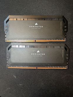 Corsair Dominator Platinum RGB DDR5 (2x32GB)
