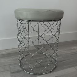 Cute Stool 