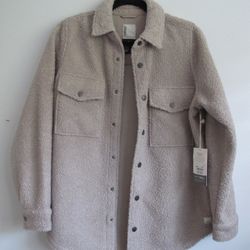 NWT - Vuori Women’s Sycamore Shirt Jacket 