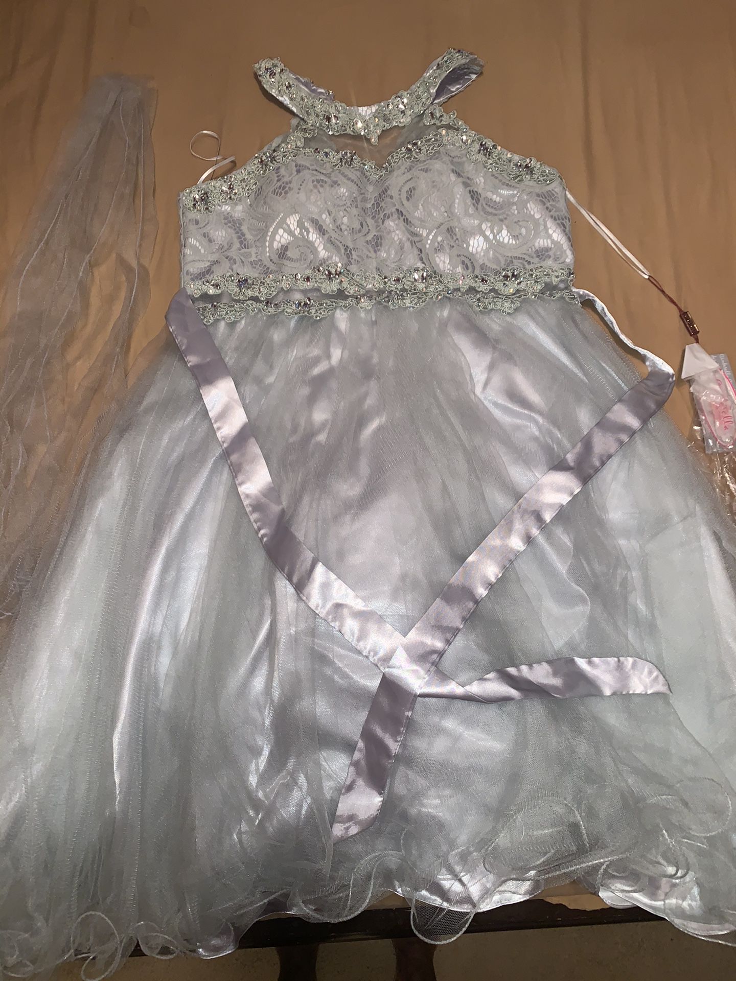 Girls Size 16 Prom/wedding  Dress $45