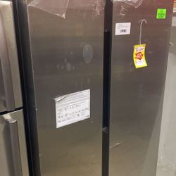 SAMSUNG RS23A500ASR 22.6-cu ft Counter-depth Side-by-Side Refrigerator UEAO