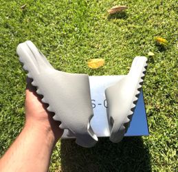 Yeezy Slide YZY YS-01 Gray