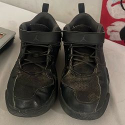 Jordan Stay Loyal Black