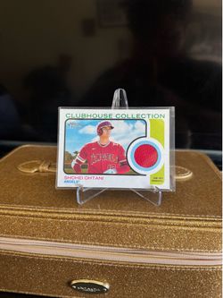 Shohei Ohtani Relic Card (2022) Topps