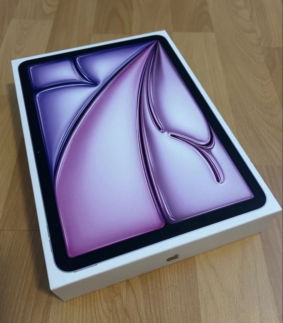 Apple iPad Air 11-inch with M3 chip 128GB Wi-Fi - Brand New in Sealed Box