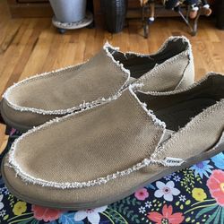 Slipons worn dress or casual 