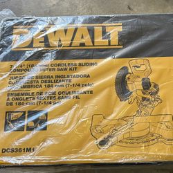 POWERFUL 7 1/4 INCH  CORDLESS SLIDING SAW KIT