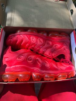 Nike vapormax size 10