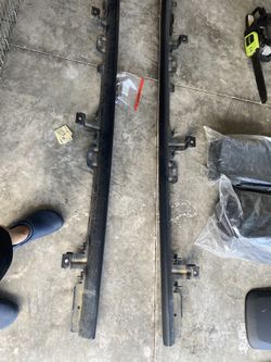 2020 Jeep Gladiator Rubicon OEM rock rails