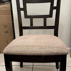 One dining chair