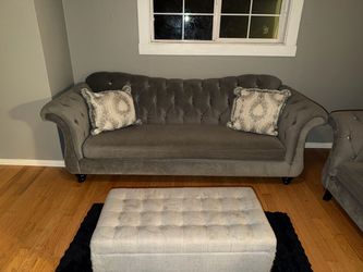 Gray Velvet Tufted Chesterfield Sofa