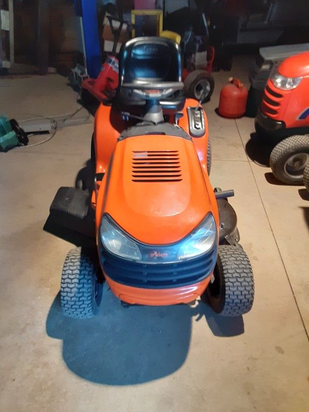 2014 Ariens Riding Mower