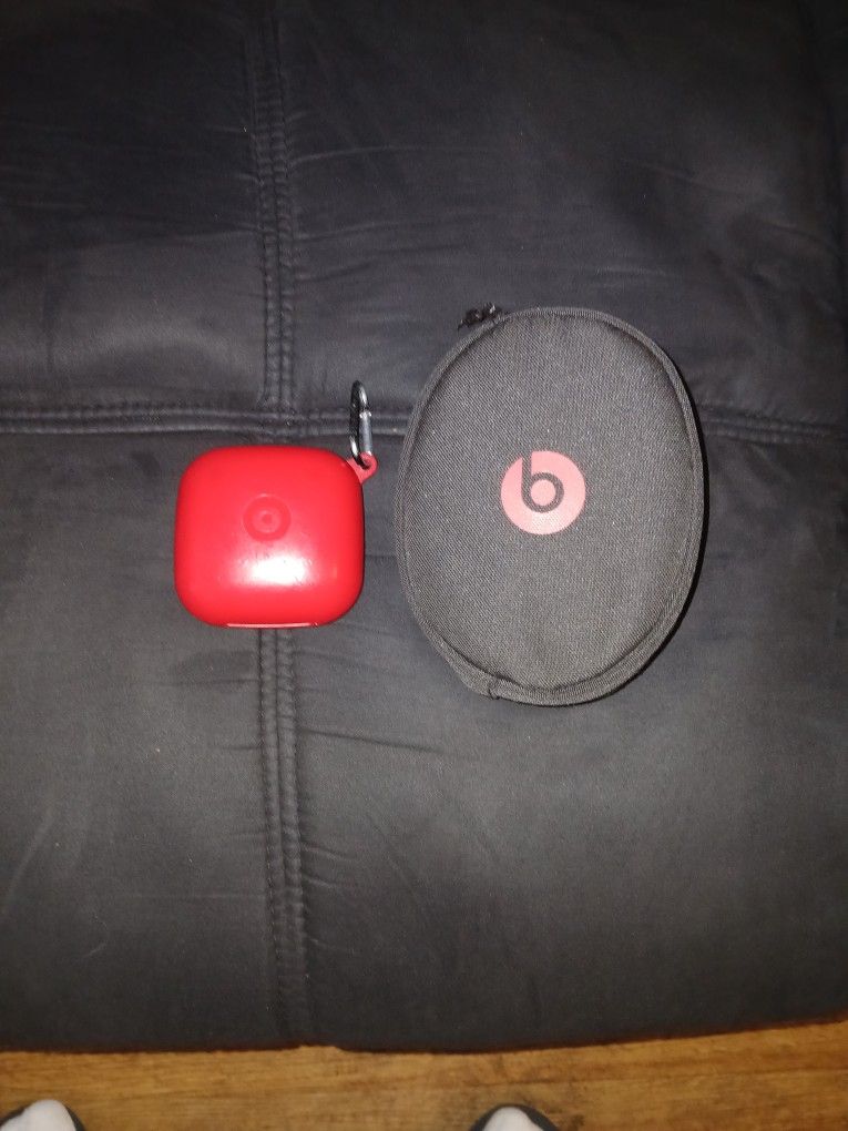 Power Beats Pro Like New