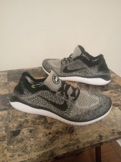 Nike Free RN Flyknit 2023 Women's Size 9.5 Running Shoes Black Gray Oreo
