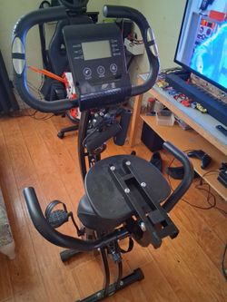 Relife- exercise bike with arm bands.  Legs/arms