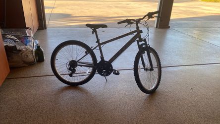 Huffy bike 24 inch wheels with modded headlight