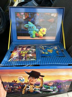 Toy Story 4 Limited Edition Movie Bundle