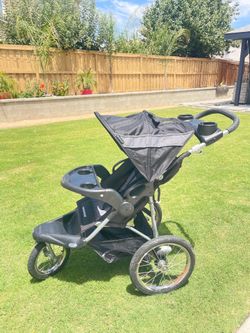 Jogging stroller
