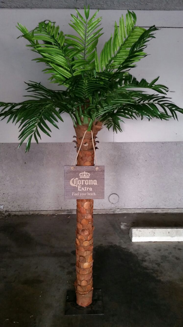 CORONA EXTRA BEER CERVEZA FIND YOUR BEACH 7' PALM TREE WOOD SIGN BRAND NEW STILL IN BOX