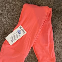 Sz. 6 Lululemon Align High Rise Pant 25" RPCR Raspberry Cream color
