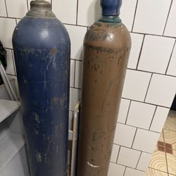 Helium Tanks 
