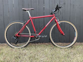 Giant Yukon Mountain Bike