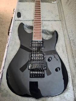 Esp Ltd M-200 w/ tombstone hard case