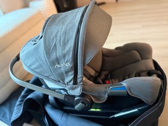 Nuna Infant Car Seat with Base