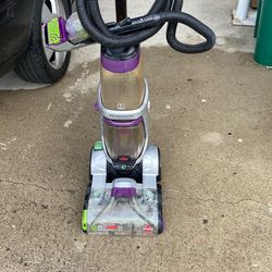 REVOLUTTION BISSEL