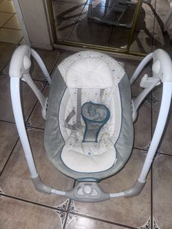 Baby swing