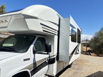 2018 Entegra  Odessy