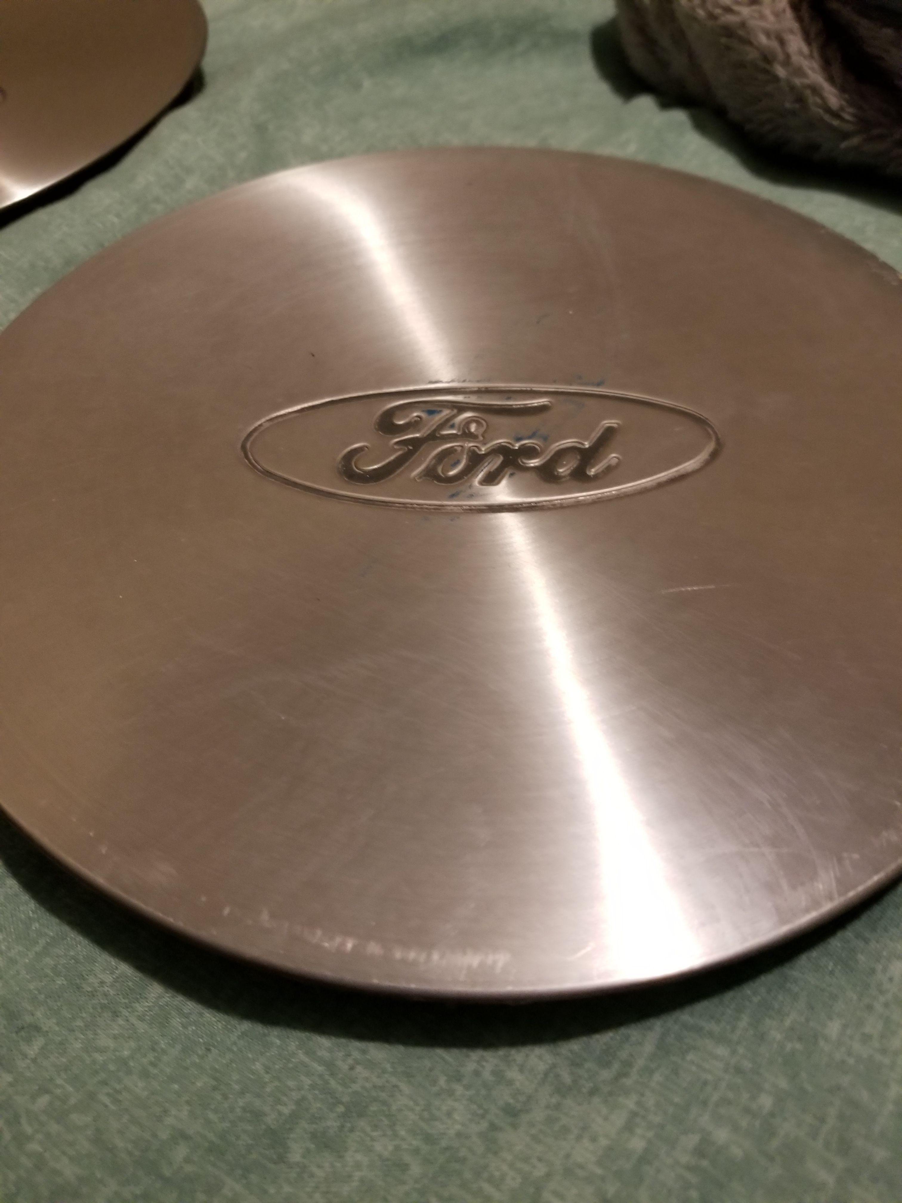 Ford Mustang 10 hole chp rim cap