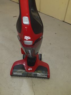 Dirt Devil Portable Vacuum Cleaner Works Great