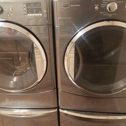 Front Loading Washer & Dryer Set