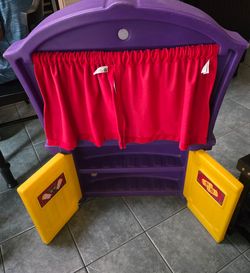 Step 2 Vintage Child Play Puppet Stage Theater RARE PUPPET SHOW