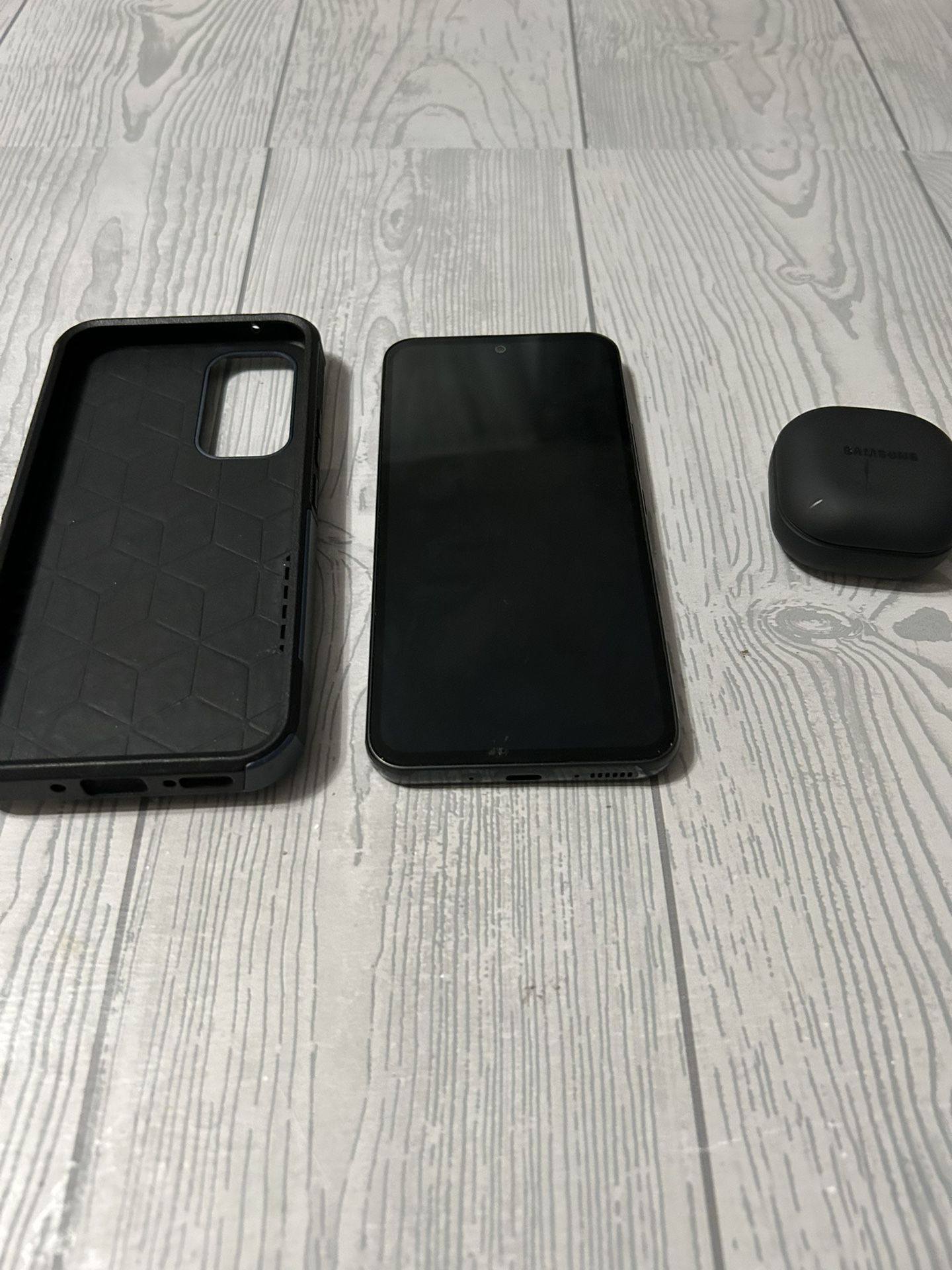 Samsung A54 & Galaxy Buds 2 Pro - Excellent Condition