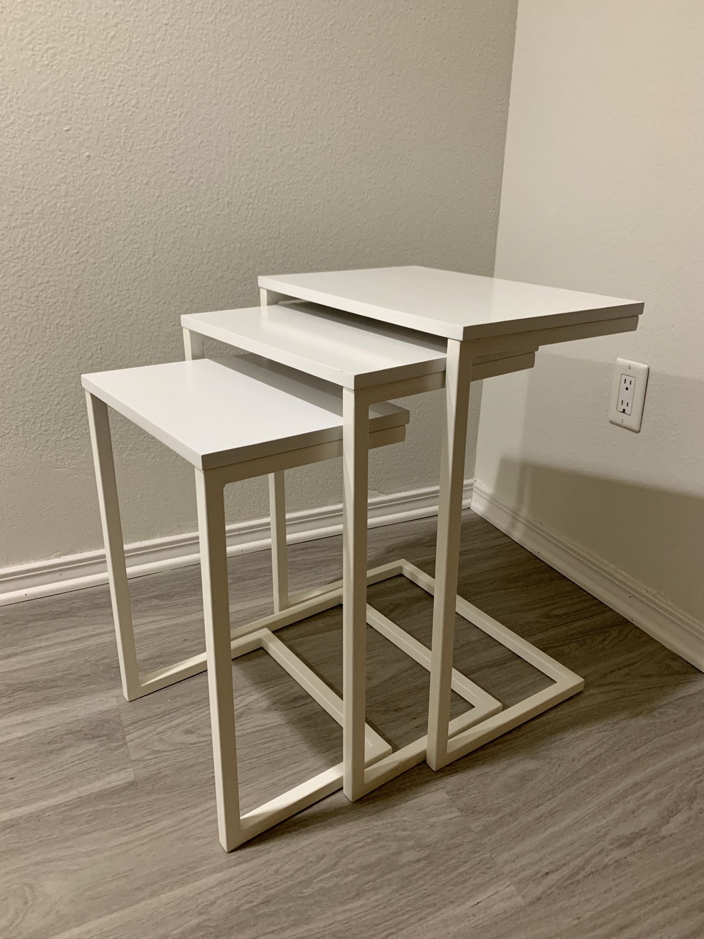 Multi-Purpose Various Sized Set of 3 Side Table / Nightstand ☁️