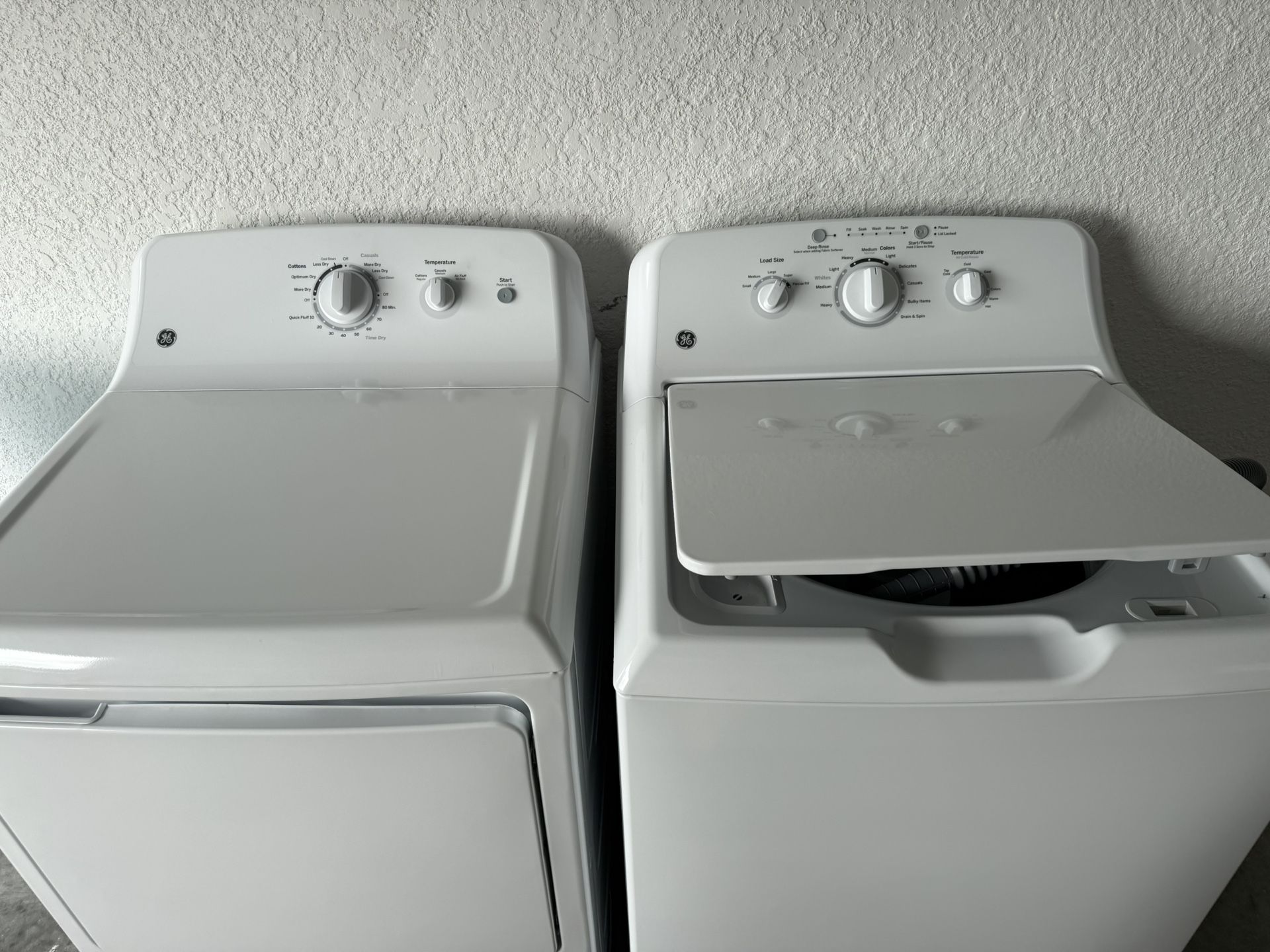 Brand ,General Electric )))) Washer Electric And Dryer Natural Gas