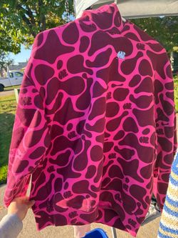 PINK CAMO SWEATER