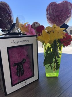 Mother’s Day Gifts 