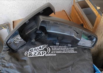 Side mirror extensions