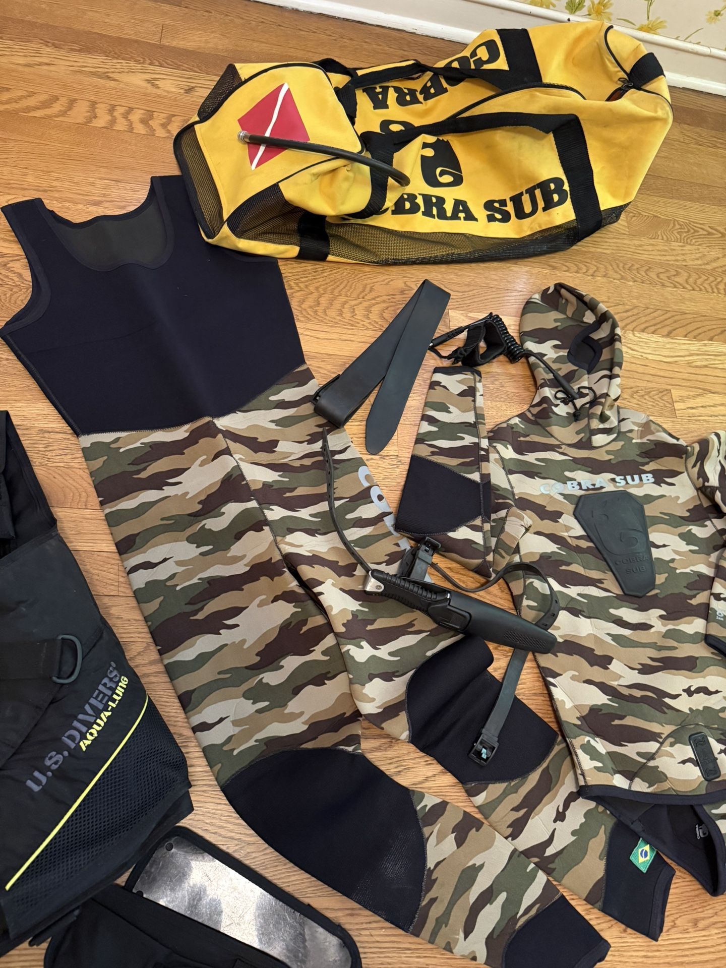 Cobra Sub Scuba Wetsuit Size M