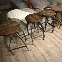 Bar Stool Word And Metal Adjustable As Spinning 