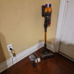 Honiture X7 Cordless Stick Vacuum With Accessories