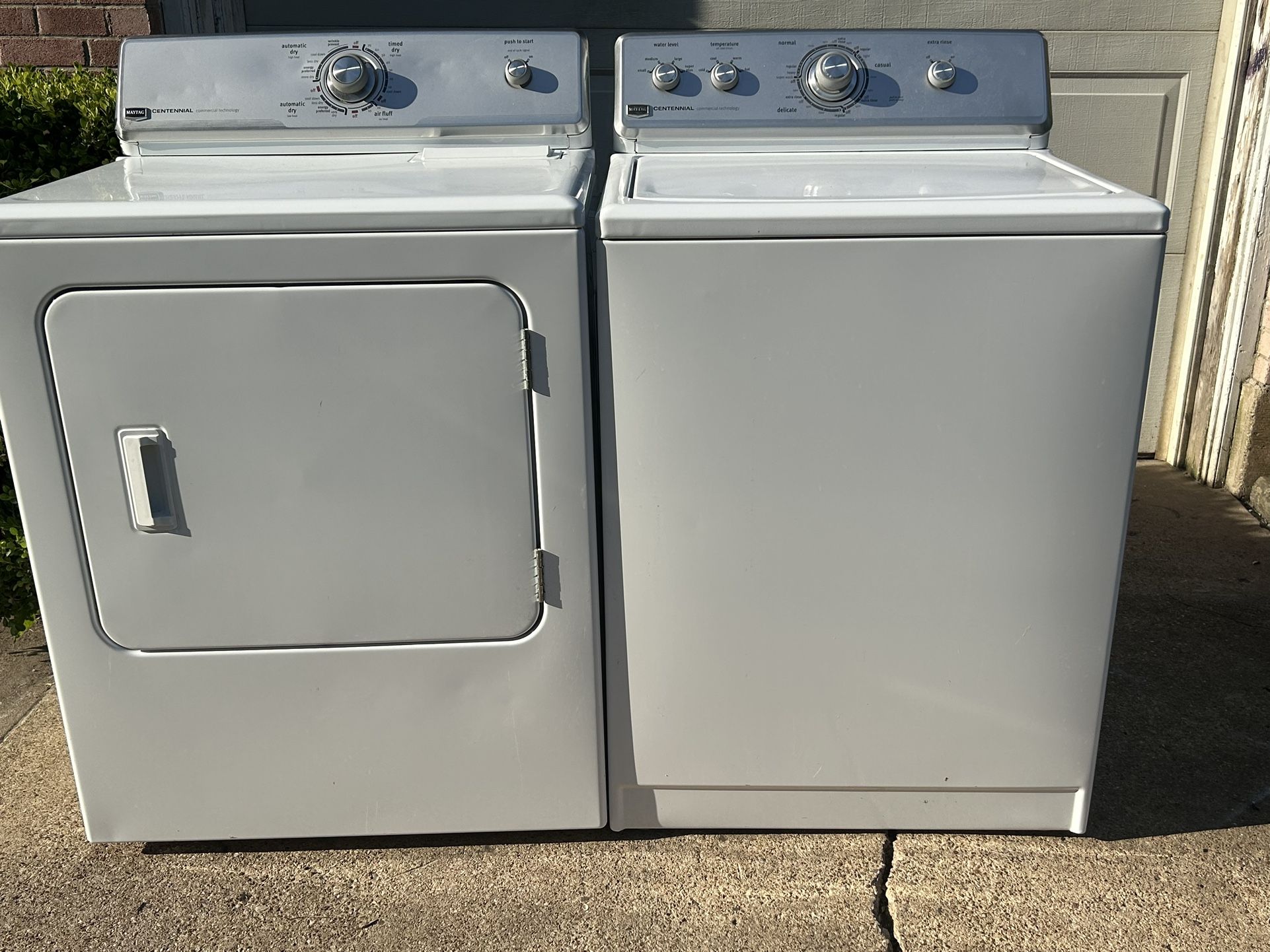 MAYTAG WASHER AND DRYER ELECTRIC 