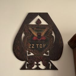 Hand carved wooden ZZ Top’s