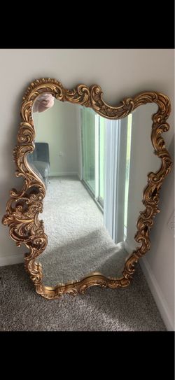 Vintage Rococo / Baroque Ornate Gold Wall Mirror — Excellent Condition