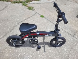 Folding A3 Electric Bike Bicycle Needs new throttle Switch and battery - $70 FIRM