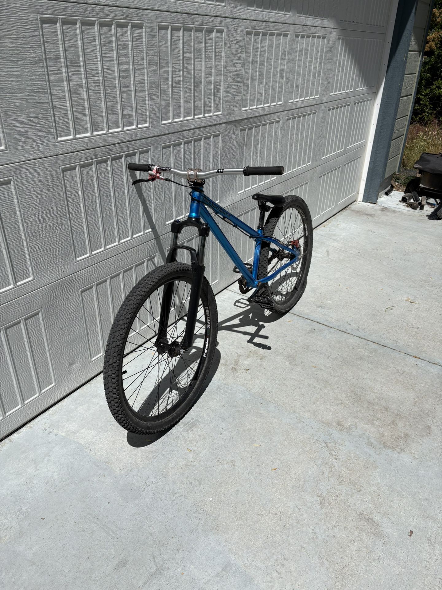 Dirt Jumper
